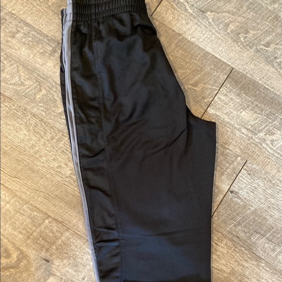 Tek Gear Black and Gray Track Pants with Elastic Waistband - Picture 3 of 4